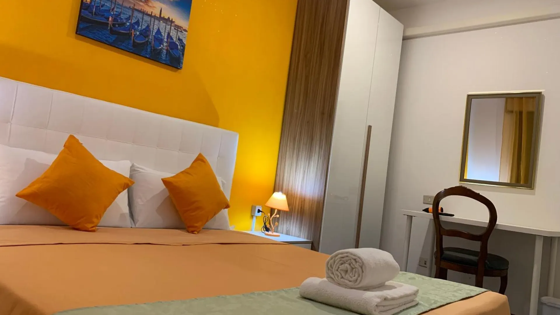 Homestay Venice Villa House Mestre